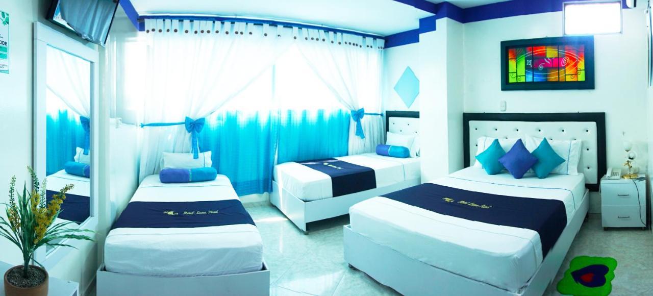 פלורנסייה Hotel Luna Azul מראה חיצוני תמונה