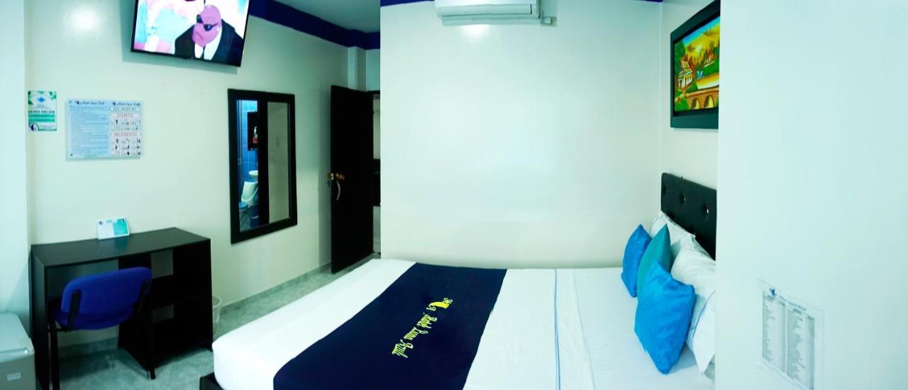 פלורנסייה Hotel Luna Azul מראה חיצוני תמונה